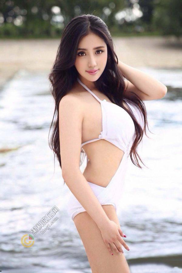 三栖女艺人「戴予桐」全裸私拍大曝光！网友惊呼：这竟然是她的秘密！-3