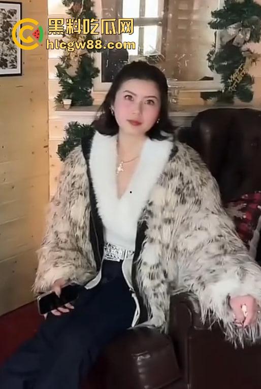 抖音媚黑网红余阿玖黑料翻车！婚前沉迷按摩店，被大黑屌无情爆操征服，早期淫乱史被扒出！-9