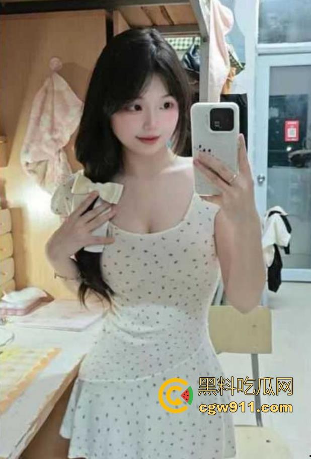 约炮清纯白丝洛丽塔学妹,纤纤美腿玲珑身段,白皙皮肤粉嫩乳头娇艳欲滴,坚持不了多久就得全射进去!-1