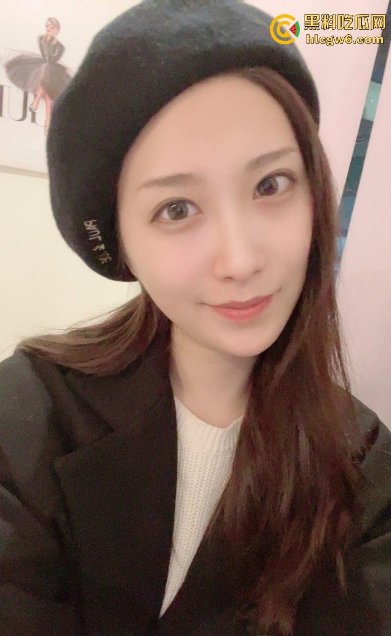 OnlyFans素人骚人妻【Mariwam】反差爆棚，高颜值女神沉沦精液，颜射吞精花式猎奇，骚得脏到极致！-2